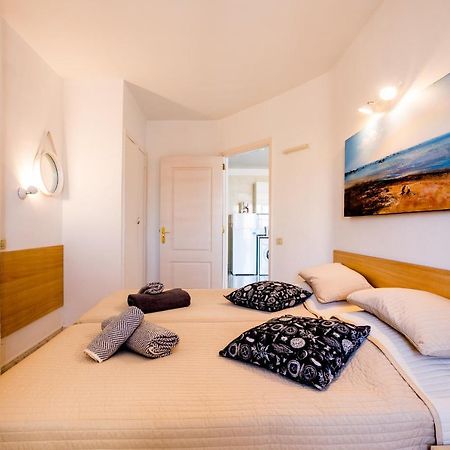 Los Cristianos Guayero Apartment מראה חיצוני תמונה