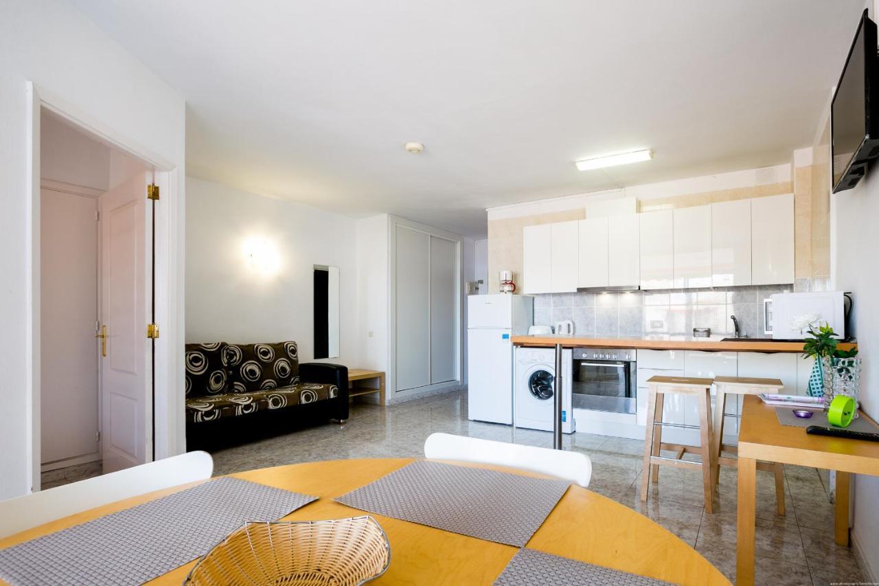 Los Cristianos Guayero Apartment מראה חיצוני תמונה